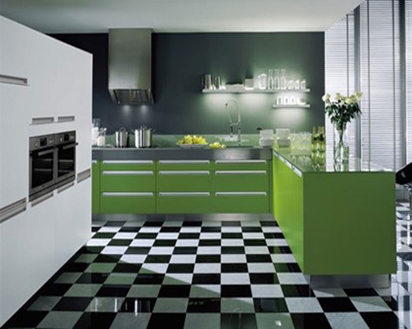 remarquable-décoration-idées-chaleureuses-cuisine-avec-super-dessus-en-granit-noir-pour-moderne-vert-l-forme-armoire-base-en-bois-et-merveilleux-blanc-noir-céramique-plancher- dans-la-meilleure-couleur-décoration-aussi-bien-que-mod
