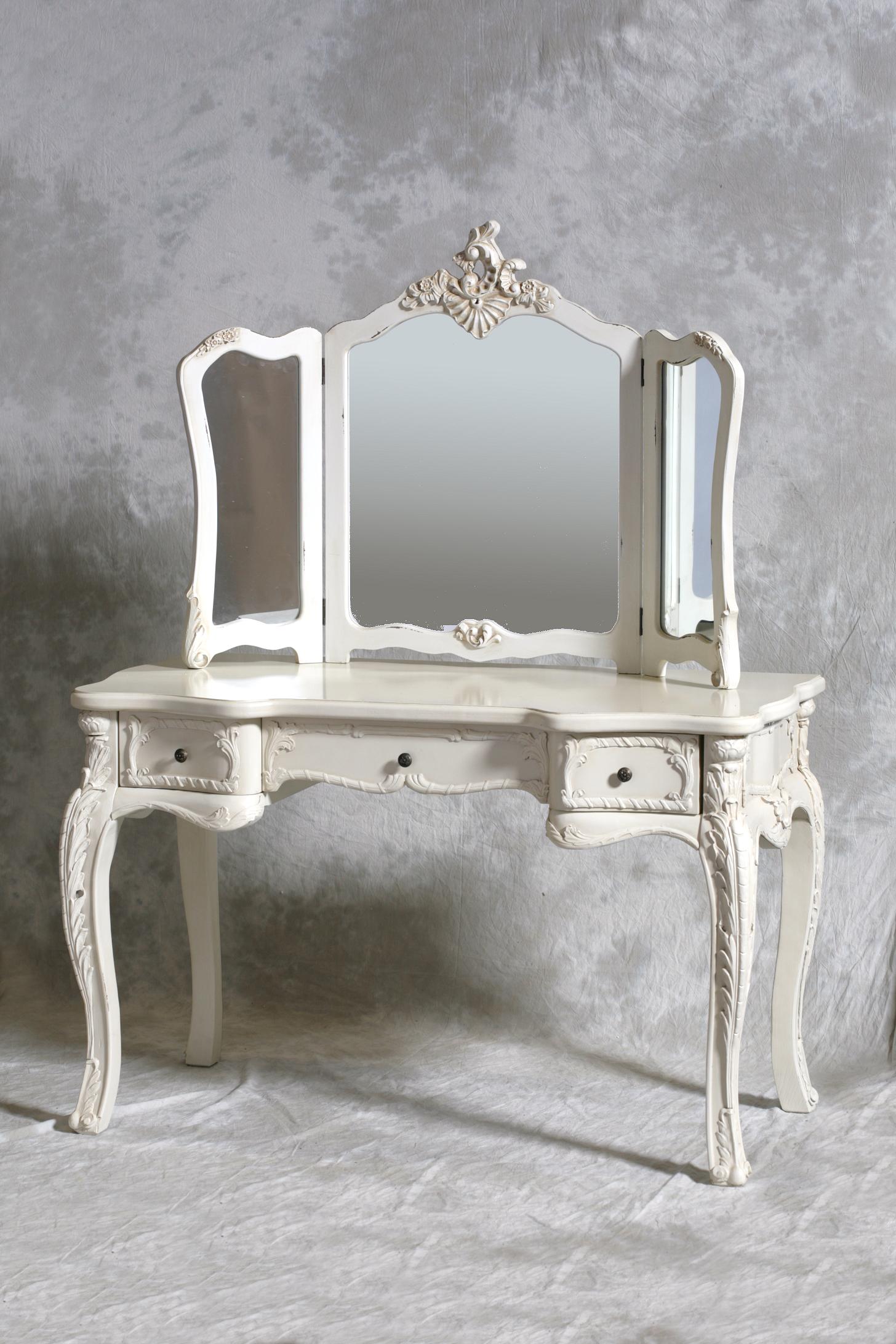 meubles-de-chambre-style-classique-miroir-à-trois-coiffeuse-coiffeuse-avec-tiroirs-vintage-pour-cosmétiques-et-bijoux-rangement-avec-des-meubles-contemporains-aussi-blanc-meubles-de-chambre-luxueux- chambre à coucher